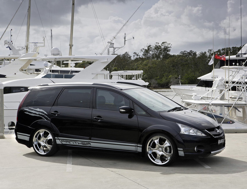 Mitsubishi Grandis